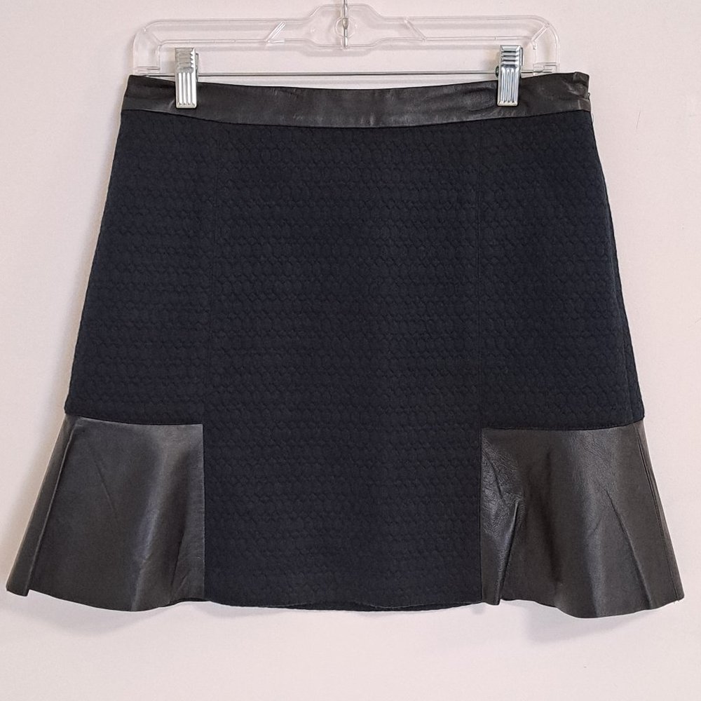 Club Monaco Kiendra Skirt Jupe Eclipse Bleu Marine Size 6 Misses